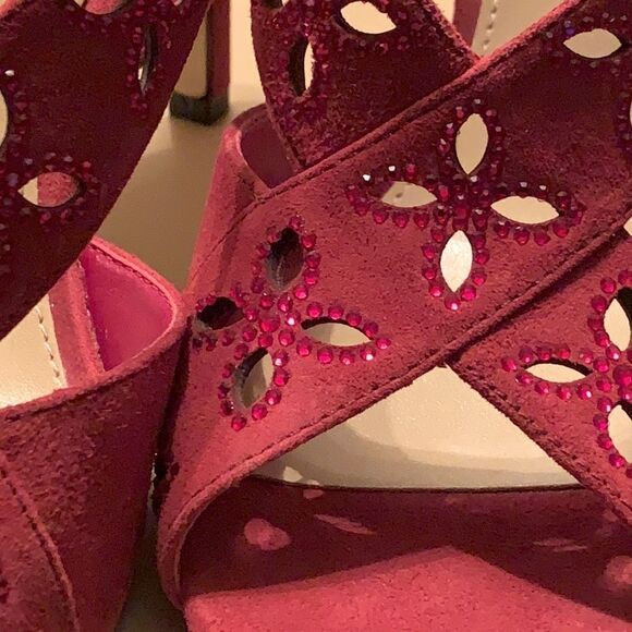 MICHAEL Kors Heels  - Picture 6 of 7